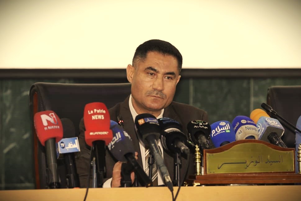 وزير الإتصال الجزائري : الجزائر تبني منظومة إعلامية قادرة على مواجهة الحروب الهجينة الموجهة ضدها